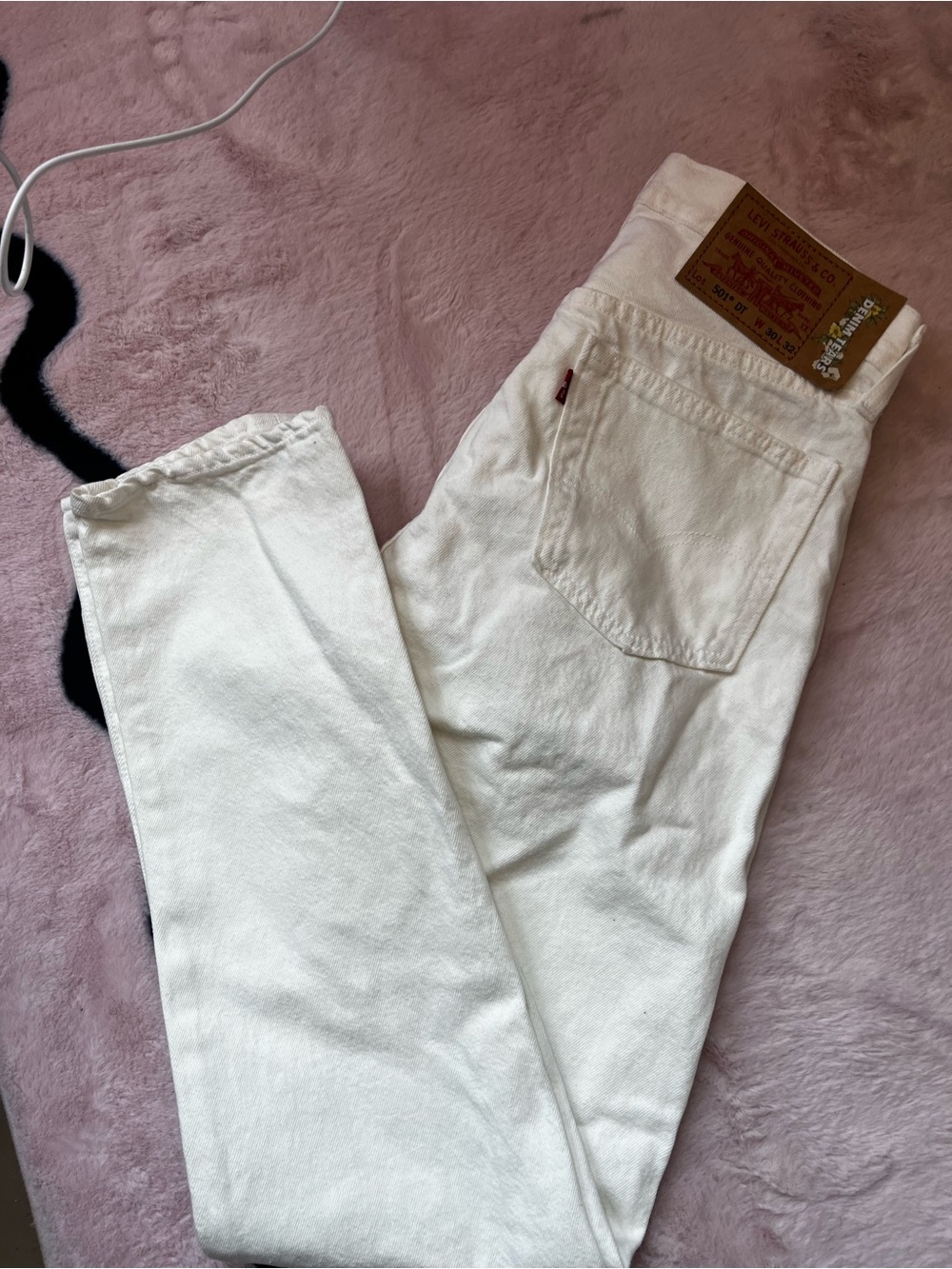 Levi's White High-Rise Straight Jeans